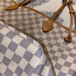 Louis Vuitton Damier Azur Neverfull MM